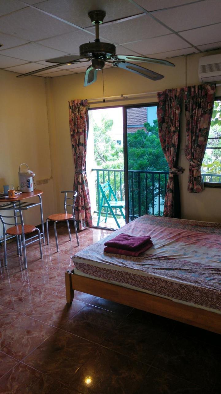 Guestpat Casabella Hotell Pattaya Eksteriør bilde