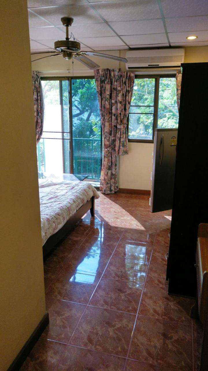 Guestpat Casabella Hotell Pattaya Eksteriør bilde
