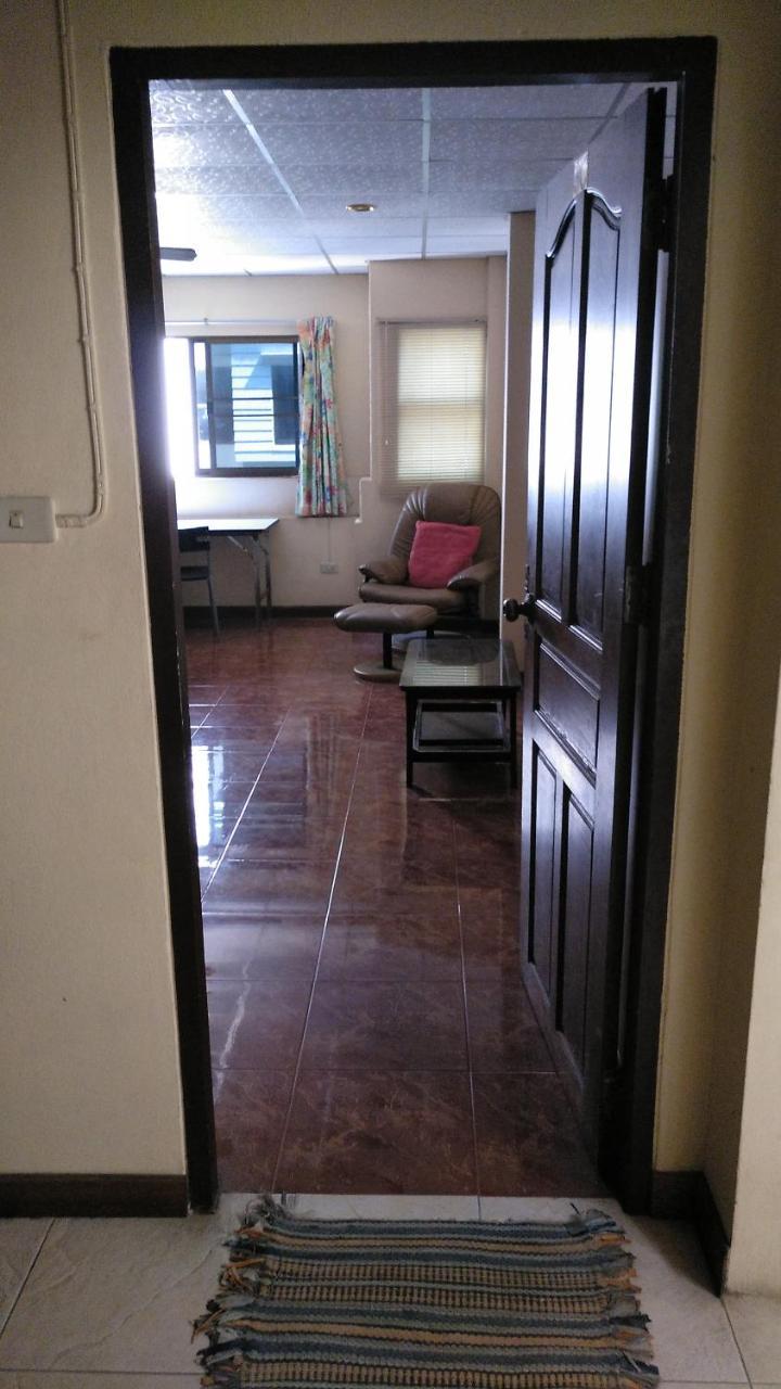 Guestpat Casabella Hotell Pattaya Eksteriør bilde